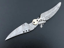 Load image into Gallery viewer, 8.5" Custom Handmade Damascus Pocket Folding Knife, Liner Lock Folding Pocket Knife with Leather Pouch (KFK-127)