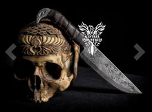 Load image into Gallery viewer, Smith Custom Handmade Carbon Steel Viking Knife with Raven Head Hilt, Viking Raven Knife, Viking Handmade Carbon Steel Knife, 5" Sharp Blade