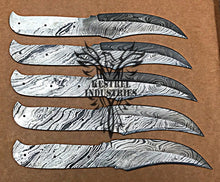 Load image into Gallery viewer, Lot of 5 Damascus Steel Blank Blade Knife For Knife Making Supplies (SU-102)
