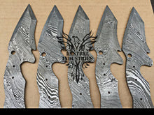 Load image into Gallery viewer, Lot of 5 Damascus Steel Blank Blade Knife For Knife Making Supplies (SU-162)
